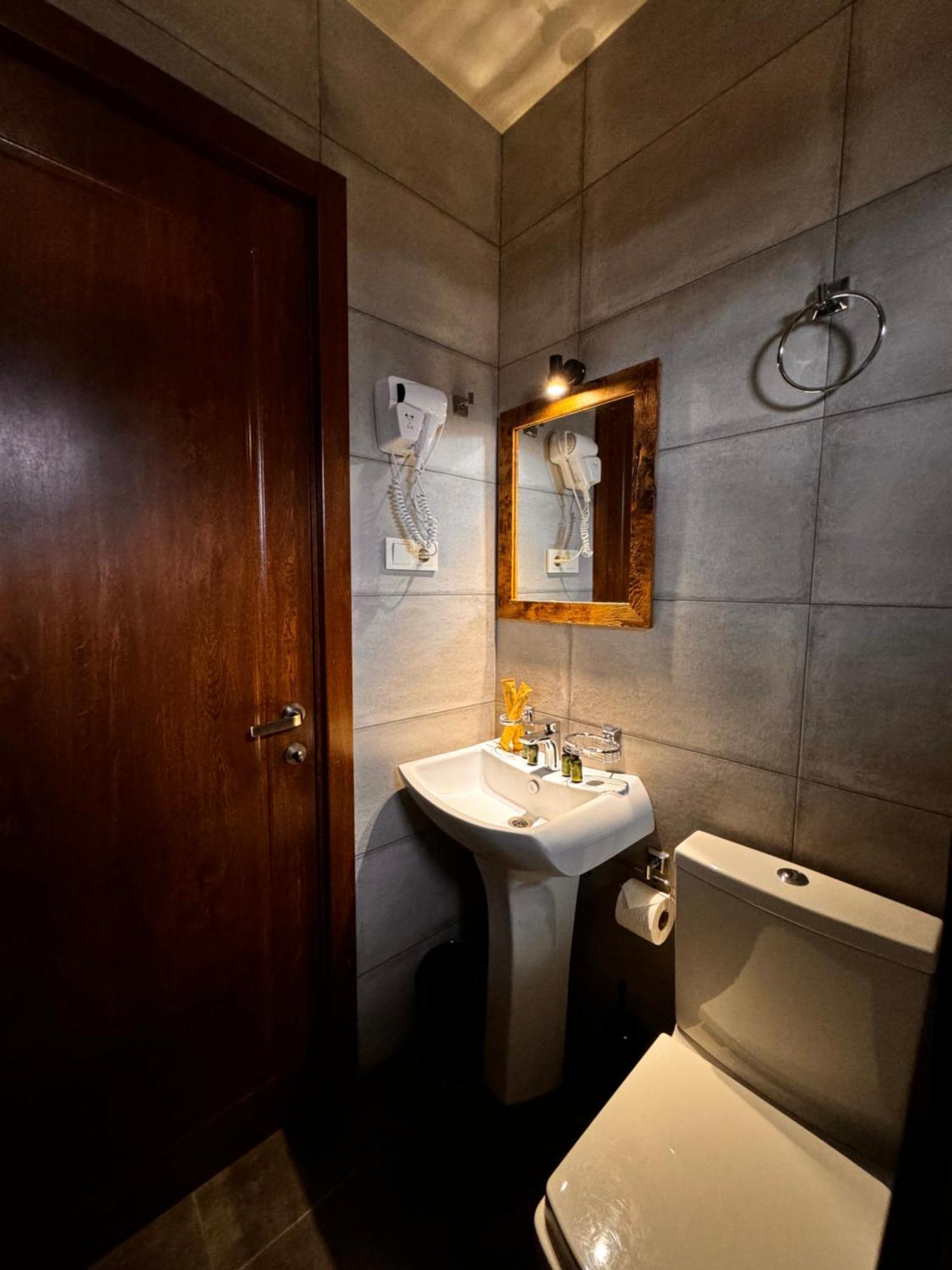 Hotel Misty Mountain Kazbegi Dış mekan fotoğraf